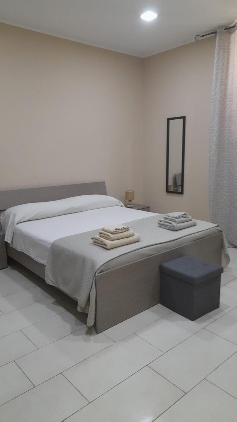 76 Avenue Suites Wi-Fi - Shuttle Reggio di Calabria Exteriér fotografie
