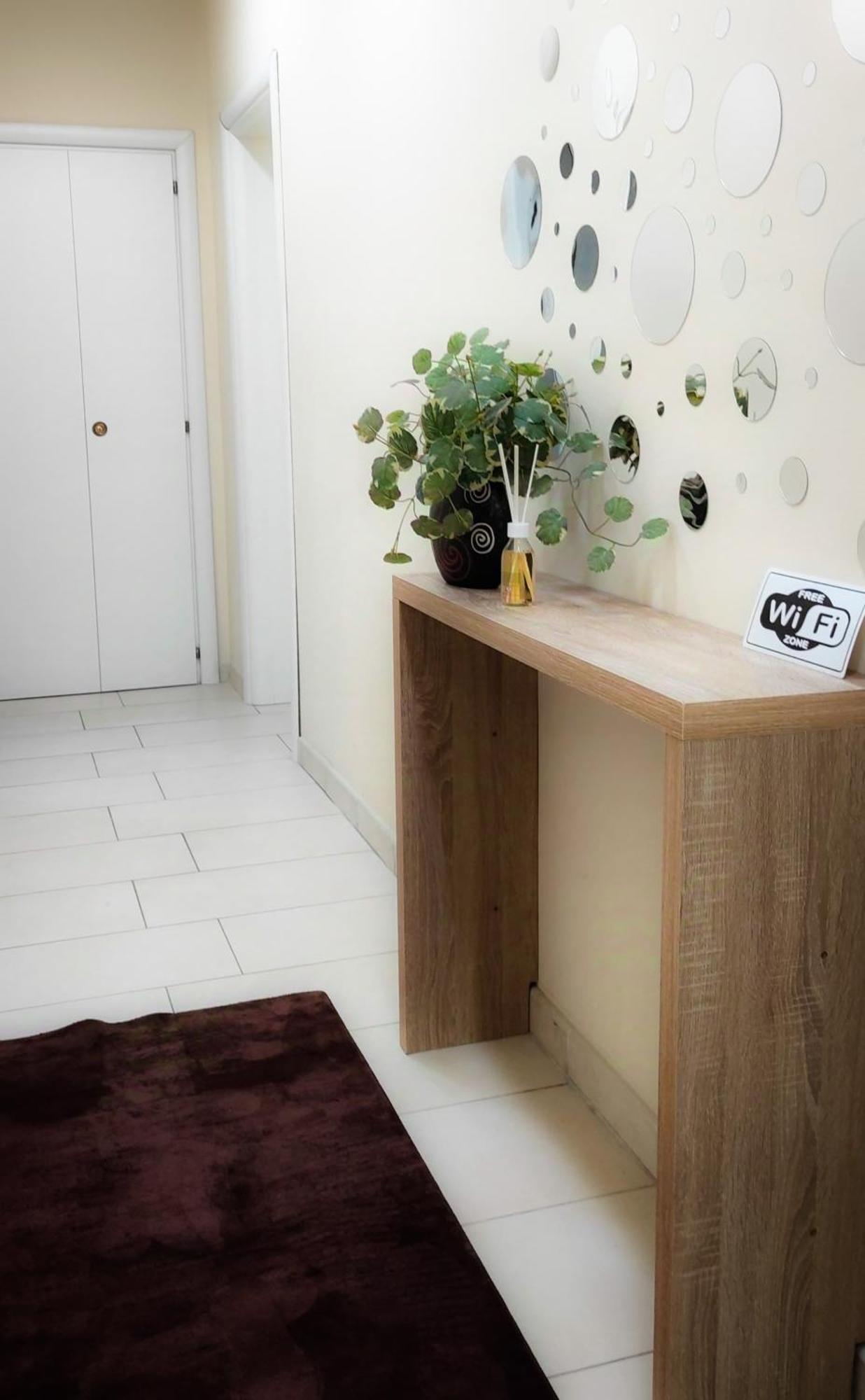 76 Avenue Suites Wi-Fi - Shuttle Reggio di Calabria Exteriér fotografie