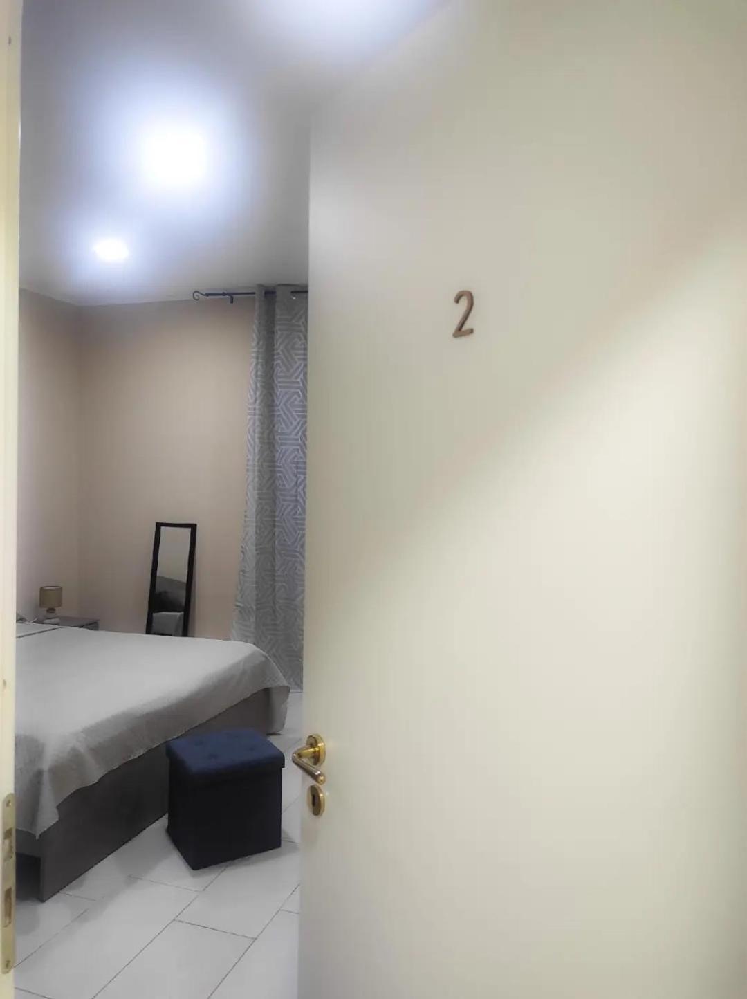 76 Avenue Suites Wi-Fi - Shuttle Reggio di Calabria Exteriér fotografie